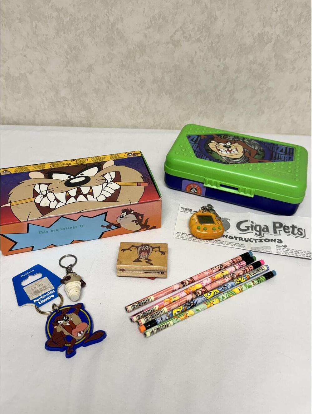 Vintage 90s Looney Tunes "Taz" Mega Lot -1997 Giga Pet with Manual, Pencil Boxes